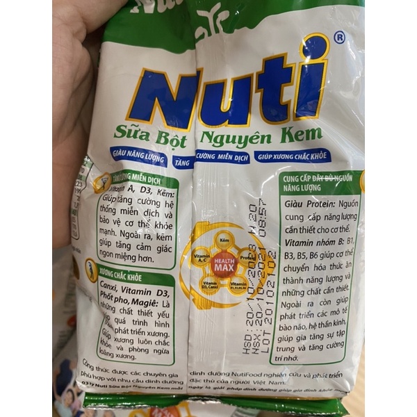 Sữa bột nguyên kem Nuti gói 400g