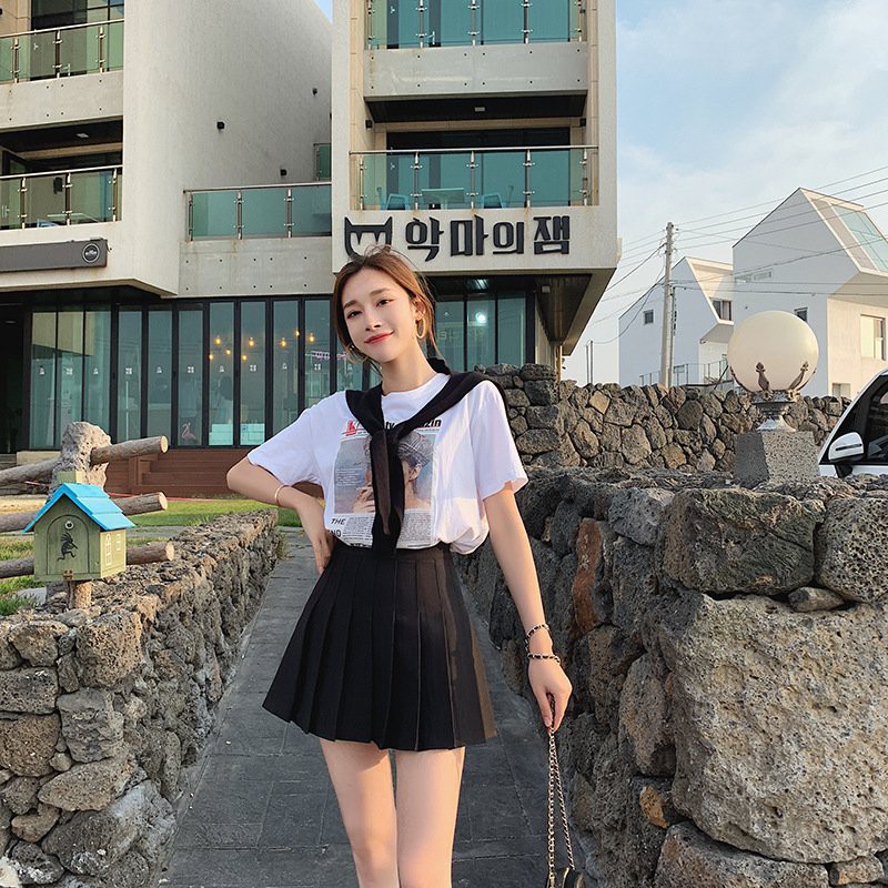 Chân váy Tennis lưng cao xếp ly có quần lót trong 𝐒𝐓𝐘𝐋𝐄 𝐔𝐋𝐙𝐙𝐀𝐍𝐆 Hàn Quốc - Chất vải thô mềm màu Trắng/ Đen/ Caro