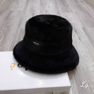 Mũ bucket prada lông dày