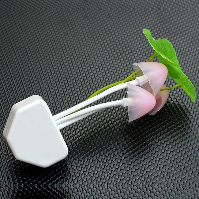 Đèn Ngủ Cảm Biến Ánh Sáng Tự Động Bật Tắt , Hình Nấm Và Hoa