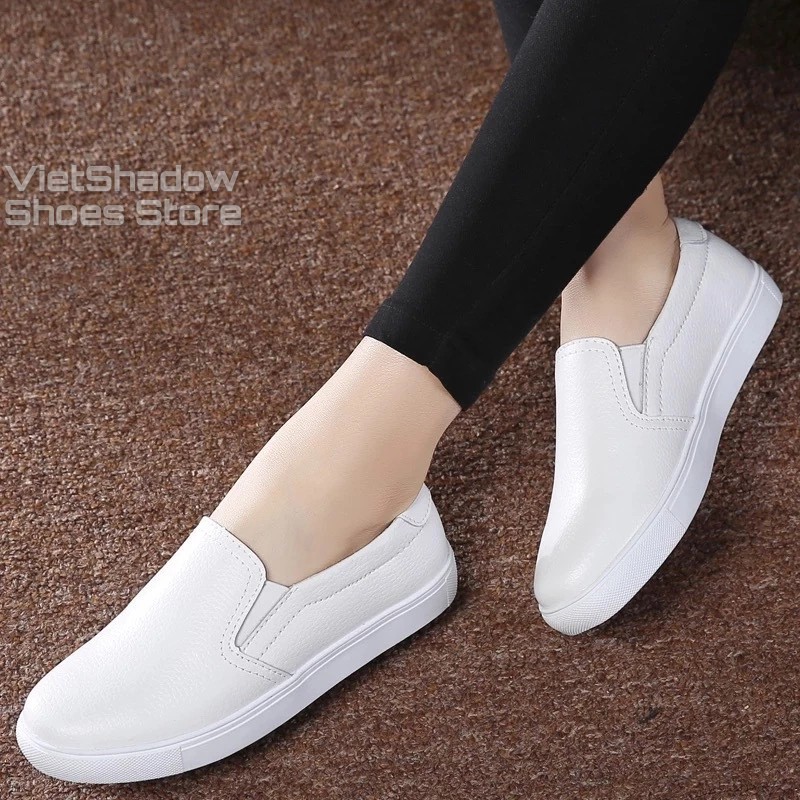 Slip on da nữ - Giày lười da nữ dáng classic - Chất liệu da bò phủ màu (trắng) và (đen) - Mã SP: 6688N/301