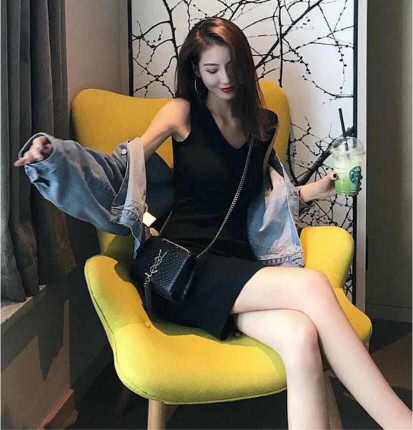 SUXI Đầm dệt kim sát nách thiết kế cổ chữ v nữ tính