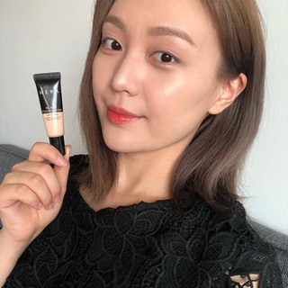 Che khuyết điểm hera black concealer