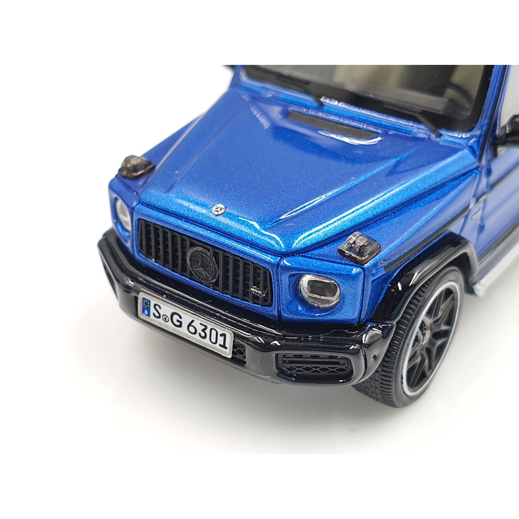 Xe Mô Hình Mercedes-AMG G63 2019 Tỉ lệ 1:64 Hãng sản xuất Motor Helix ( Xanh Dương )