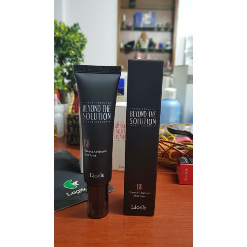 KEM NỀN BB Lioele Beyond The Solution | BigBuy360 - bigbuy360.vn