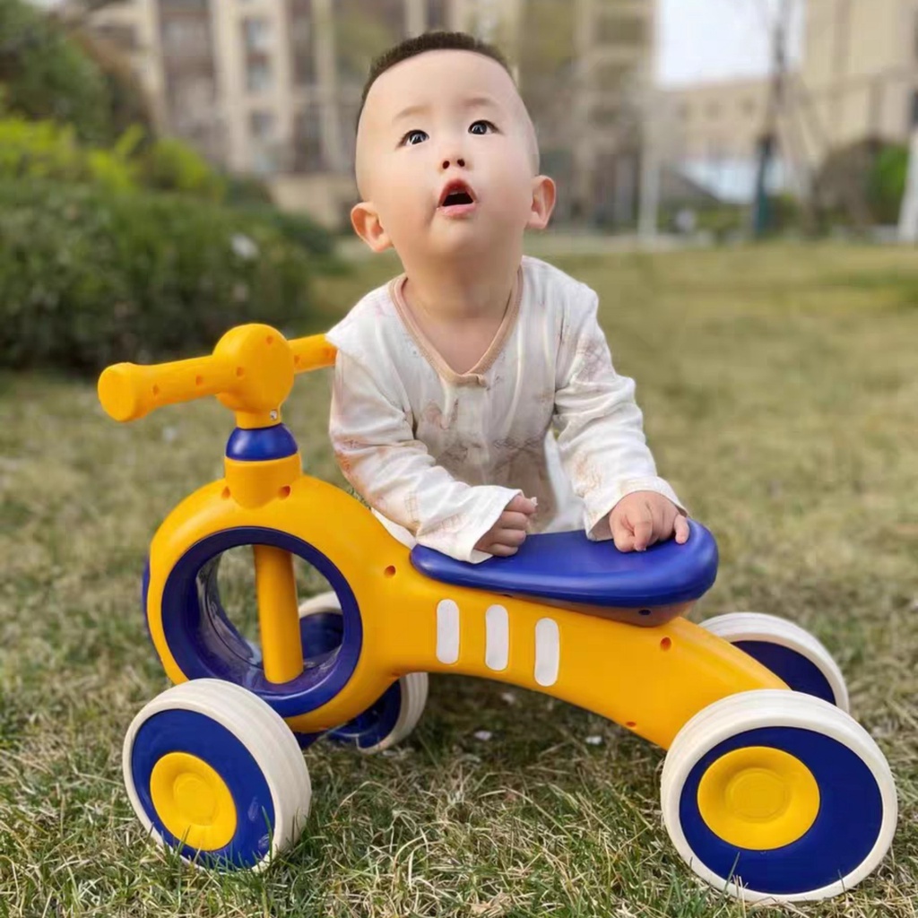 Xe Trượt Cricle Sasa Scooter Phối 2 Màu Cao Cấp Dành Cho Bé Từ 12 Tháng