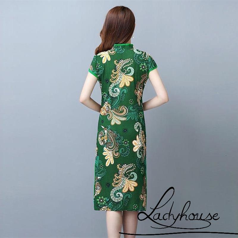 Đầm sườn xám dài xẻ tà in họa tiết phong cách Trung Hoa cổ điển dành cho nữ