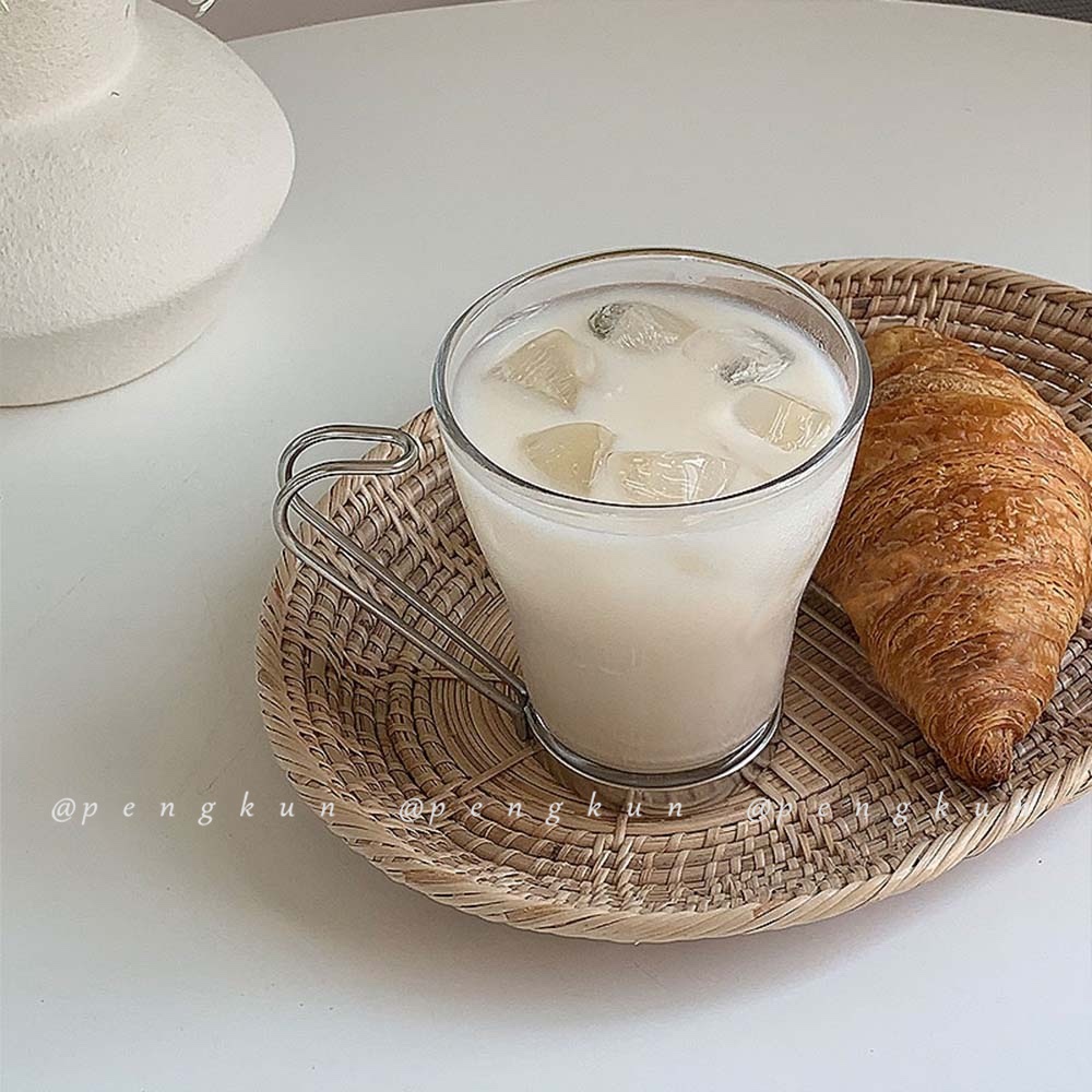 Cốc Uống Nước Bằng Thép Không Gỉ Chịu Nhiệt Có Tay Cầm Bằng Kim Loại Phong Cách Mỹ