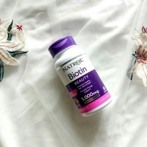 Viên uống Natrol Biotin 10000mcg, USA 100 viên hỗ trợ mọc tóc, giúp móng khỏe cho người trên 12 tuổi