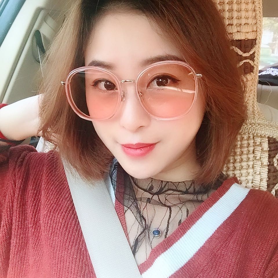 Kính Mát Bản Tròn Độc Đáo Nhiều Màu Thời Trang Cho Nữ