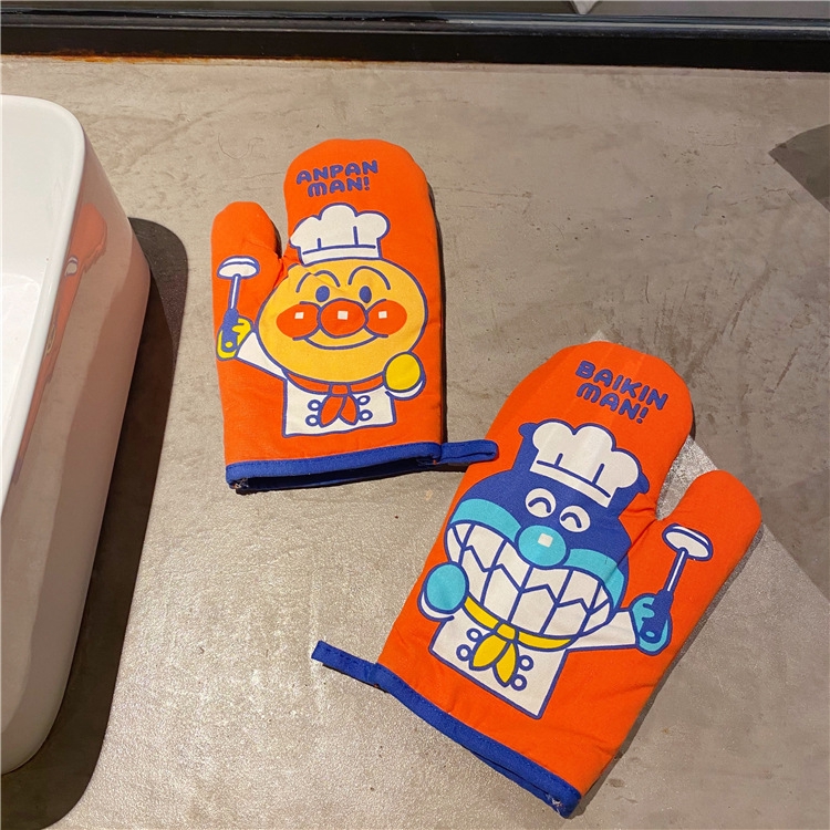 Găng Tay Cách Nhiệt Chống Bỏng Họa Tiết Anpanman Dễ Thương Xinh Xắn