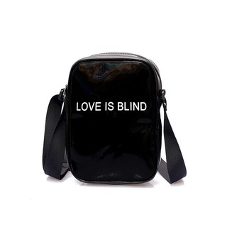 Túi đeo chéo Love is Blind