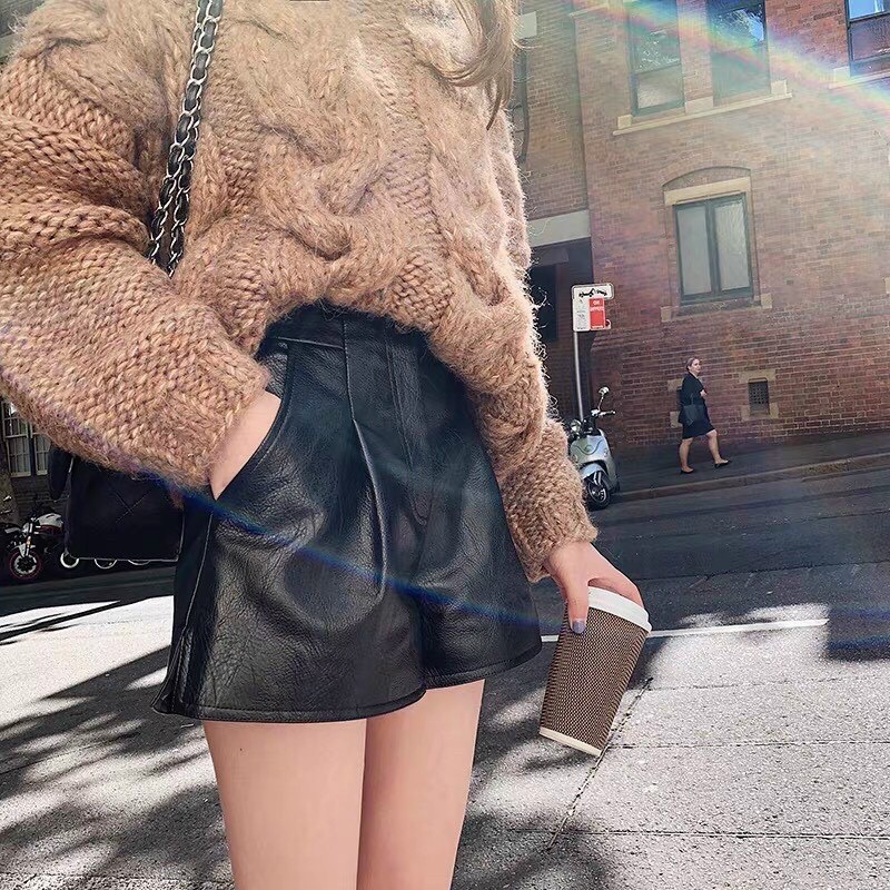 [TRỢ GIÁ] Quần Sooc Da nữ Cạp chun Cúc Khóa Kéo trước Cực Sang Chảnh_Siêu hot | BigBuy360 - bigbuy360.vn