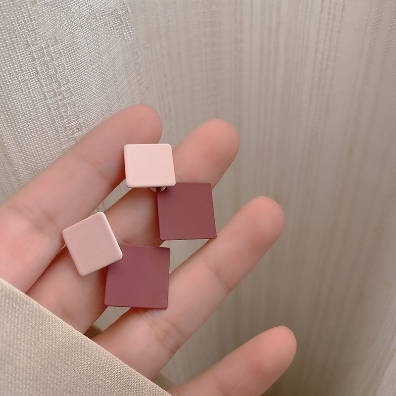 Bông tai vuông phong cách Hàn Quốc dành cho nữ