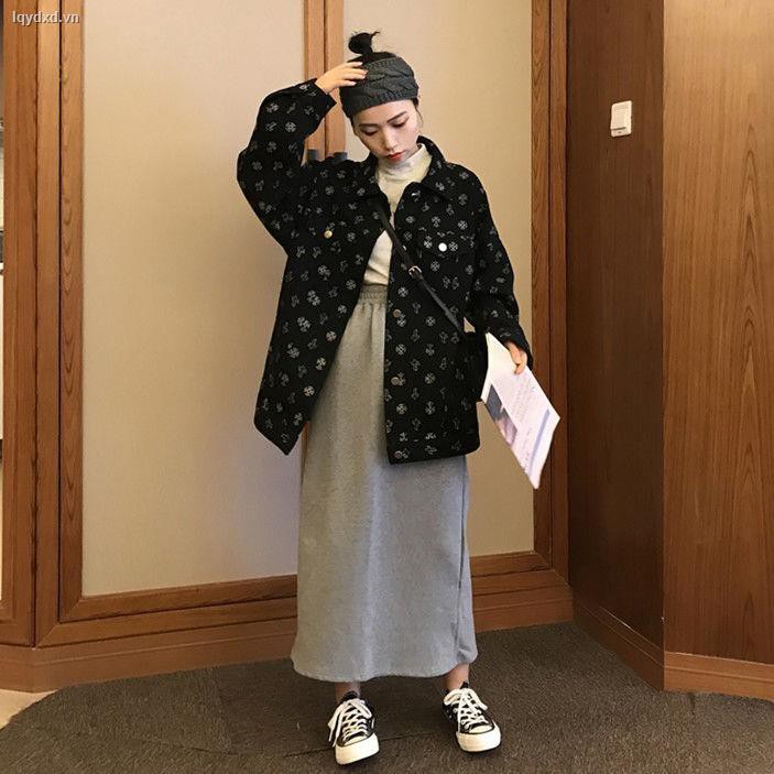 Áo Khoác Denim Dáng Rộng Phong Cách Thời Trang 2020 Cho Nữ