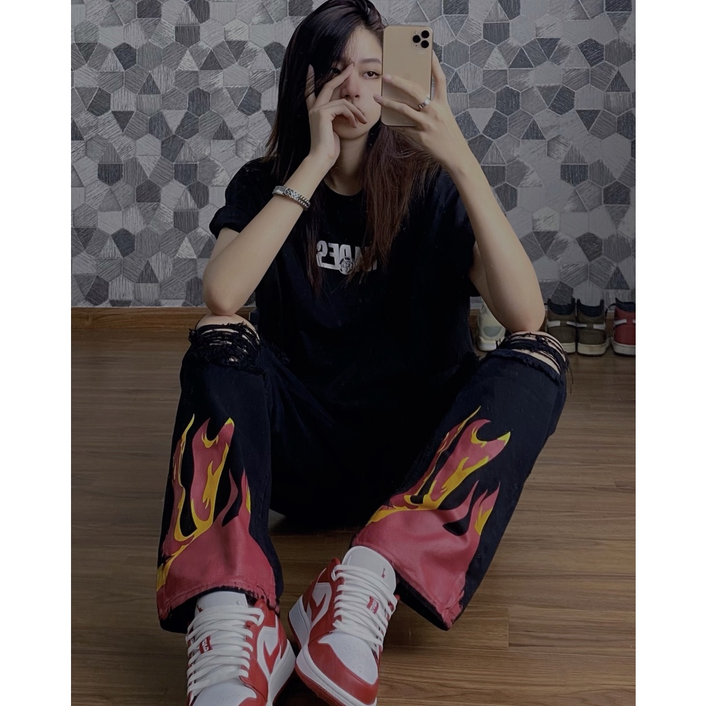 Quần Jean Suông DUSTY STUDIO phong cách hip hop form rộng phối họa tiết lửa