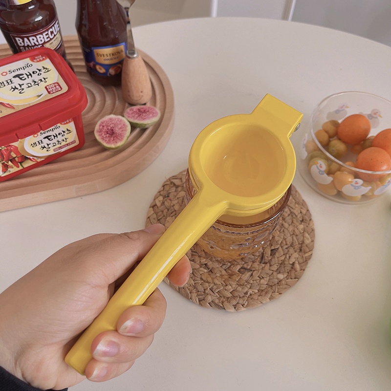 Dụng Cụ Ép Nước Chanh/Cam Bằng Tay Hai Lớp Bằng Kim Loại Tiện Lợi Dành Cho Nhà Bếp