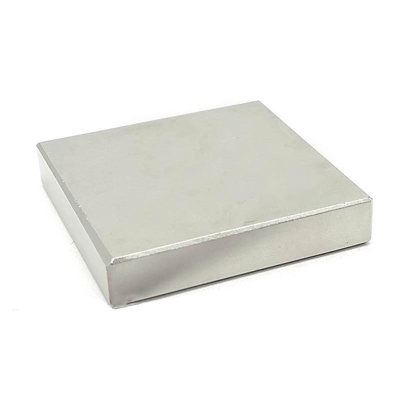 Nam châm đất hiếm hình vuông 50x50x10mm từ tính siêu mạnh N35
