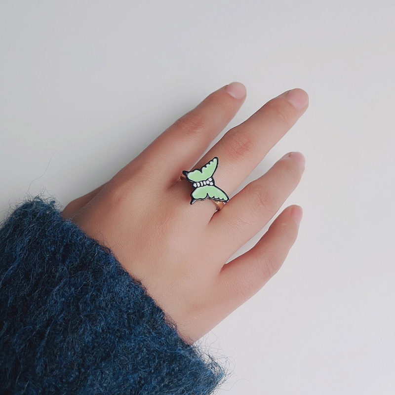 Nhẫn Mở Và Xếp Chồng Lên Nhau Hình Hoa Cúc