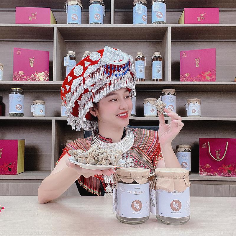 Củ tam thất bắc khô loại 1 hũ 250g Huho Food DA07