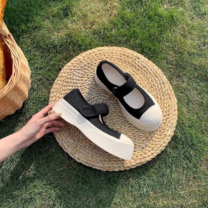 Giày nữ Retro mũi tròn phong cách Hàn Quốc quai dính tiện lợi phù hợp mọi thời trang
