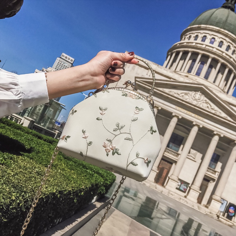 Faya - Túi xách cluth thêu hoa tiểu thư T1163