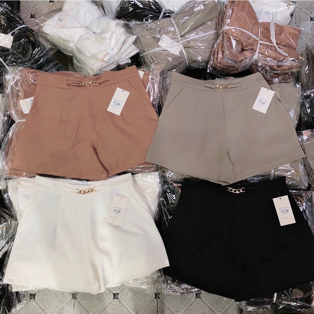quần short đùi nữ đính dây xích kiểu trước, chất tuyết mưa, free size u