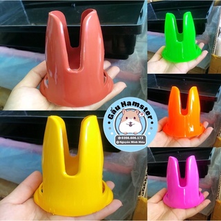 Chân đế đựng bình nước đủ màu cho hamster