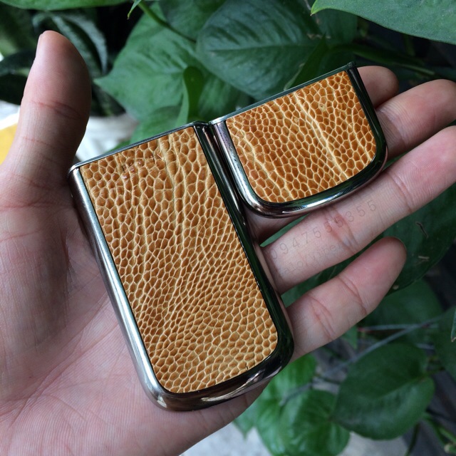 Miếng dán da nokia 8800 da đà điểu gold