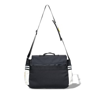 Túi Đeo Chéo Shoulder Varsity