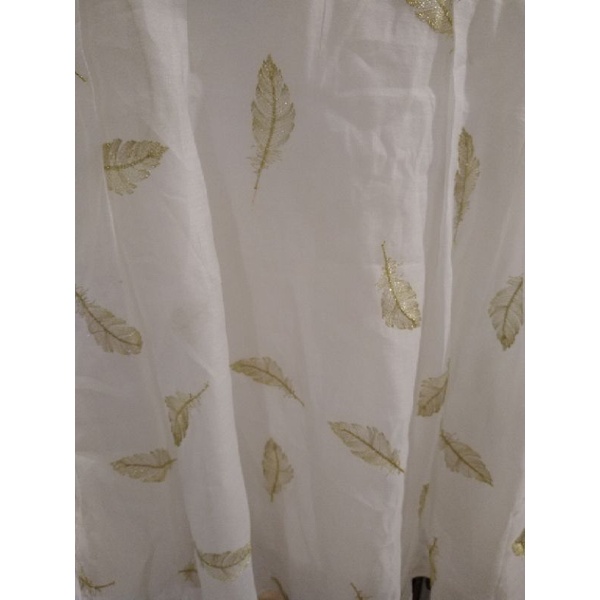 Đầm midi voan organza xoè tay bồng Banana Republic VNXK đầm công chúa xuất khẩu dư xịn dáng A phối nút vải màu trắng