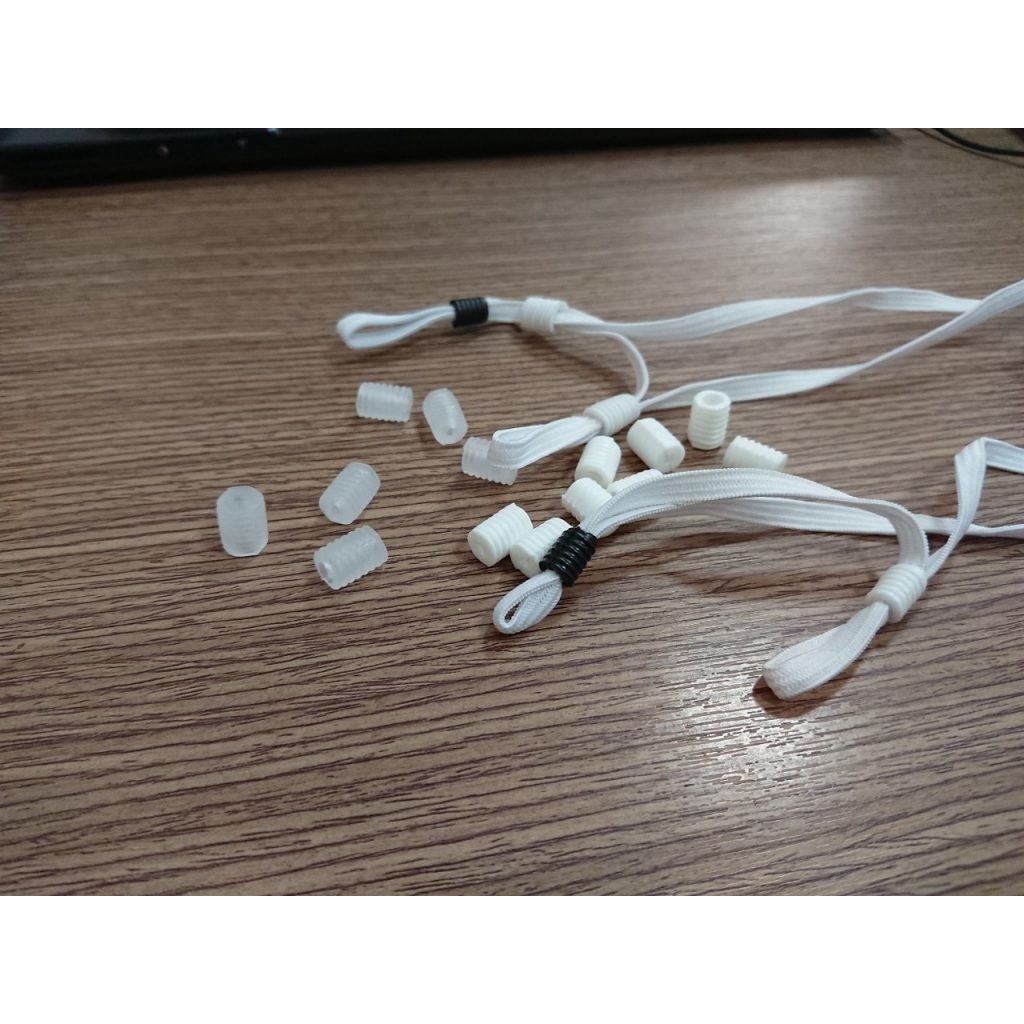 NÚT NHỰA ĐIỀU CHỈNH DÂY KHẨU TRANG - S.Fashion Shop Hà Nội