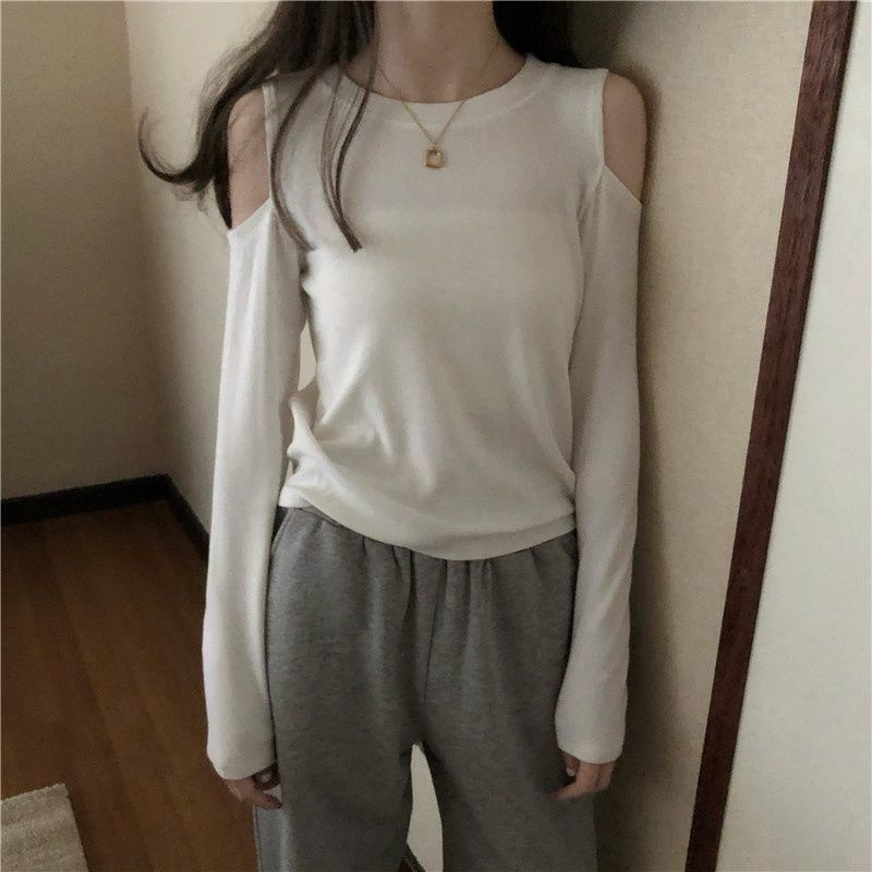 Áo thun nữ tay dài hở vai thời trang Hàn Quốc mới