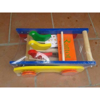 Xe tập đi 3 con gà