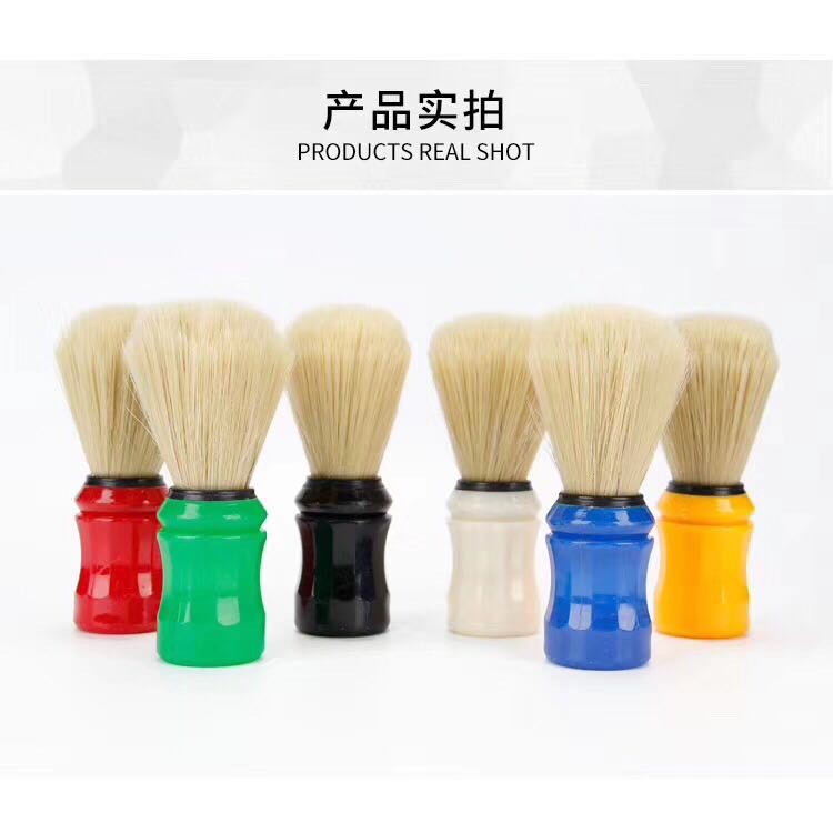 chổi quét bọt cạo cán mầu