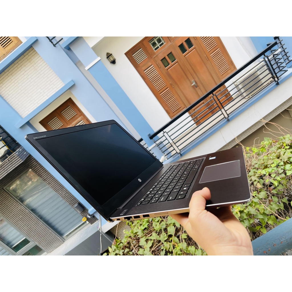 HP ZBook Studio G3 core i7 6700hq,ram 8g,ssd 256g,vga m1000m-4G;laptop cũ chơi game và đồ họa
