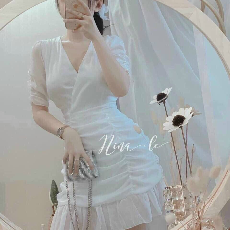 đầm ngắn xòe nhúm đuôi cá cổ V