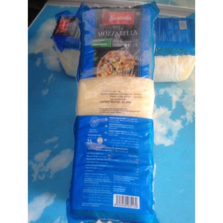 Pho mai miếng Mozzarella 2,5kg