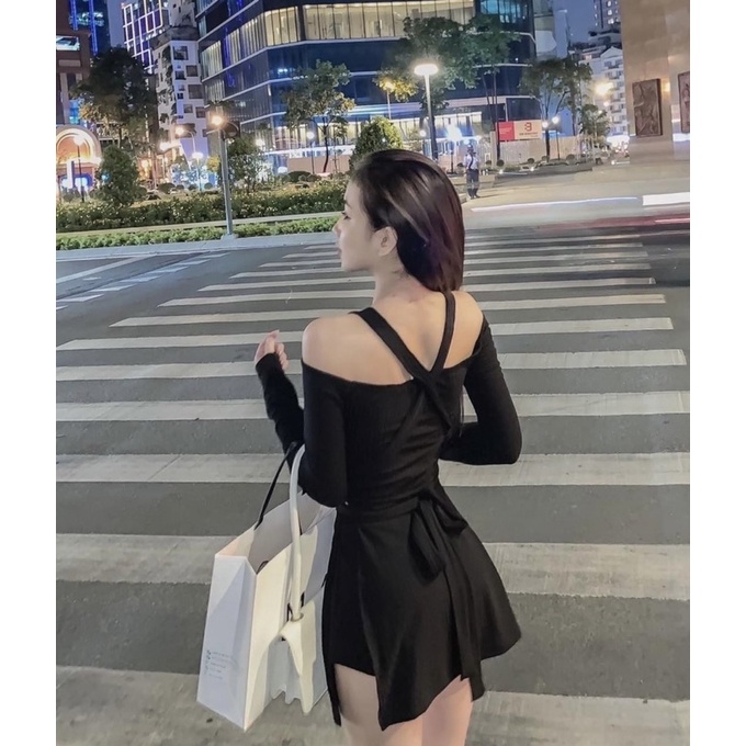 Set áo yếm trễ vai quần short gân tăm