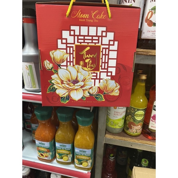 Hộp Đưng Bánh Trung Thu Vuông 150-250gr