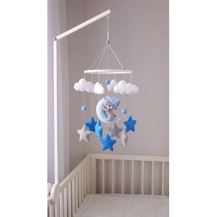 Đồ chơi treo nôi cho bé kích thích thị giác cho bé, tự xoay và phát nhạc mẫu Gấu xám và Trăng Xanh bé trai