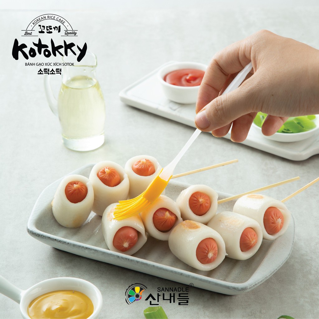 BÁNH GẠO TOKBOKKI CUỘN XÚC XÍCH GÓI 500G