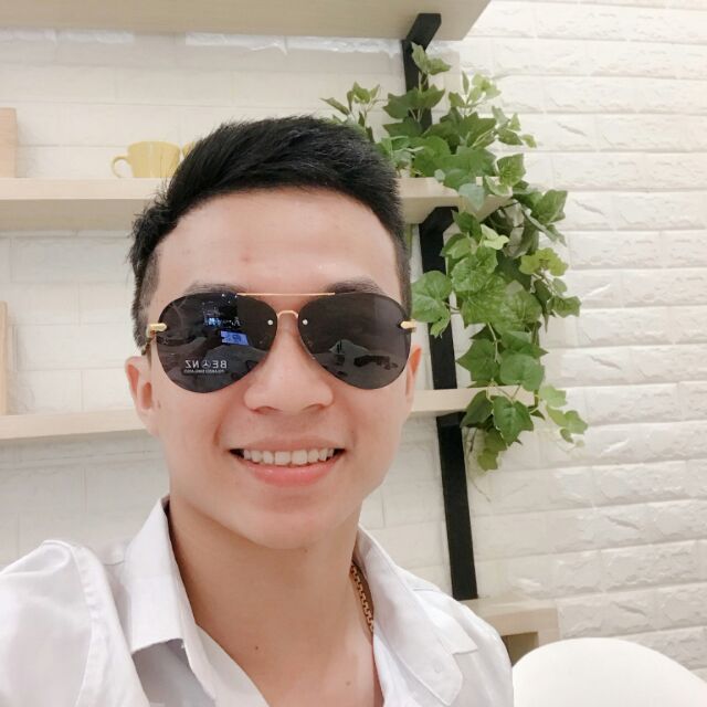 Kính Mercedes nam fom chuẩn, Hàng đẹp giá rẻ