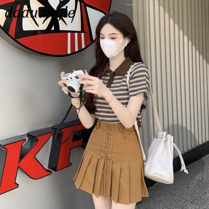 Chân váy ngắn cạp cao xếp nếp màu nâu thời trang mùa hè 2022 sang trọng cho nữ