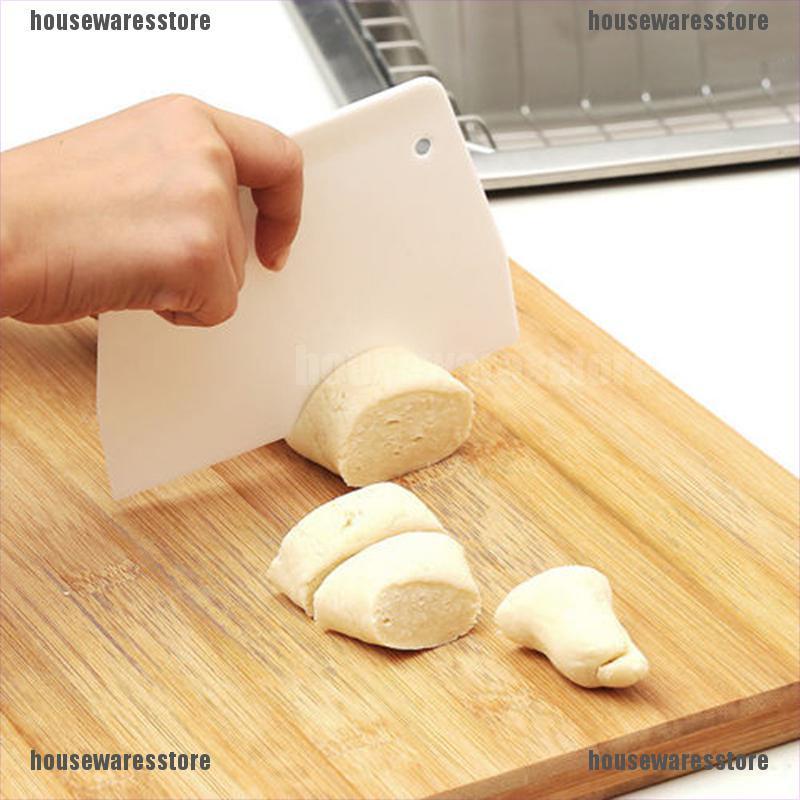 1 Dụng Cụ Cắt Bánh Bằng Nhựa Mịn Kèm Thước Đo