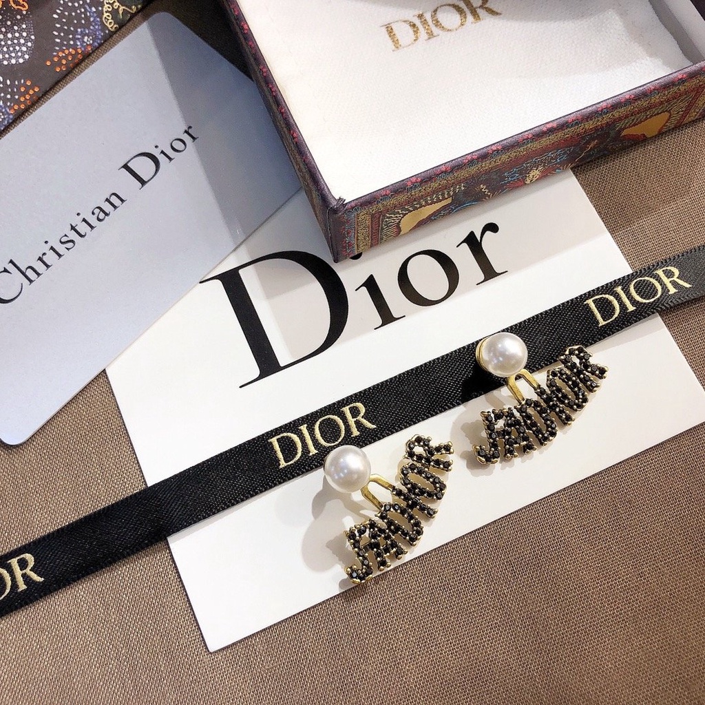 Khuyên Tai Tròn Khắc Chữ Dior Bằng Thép Titanium Thời Trang Cho Nữ