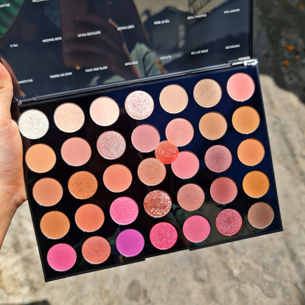 Bảng mắt Morphe 35XO Natural Flirt 35 ô tone hồng