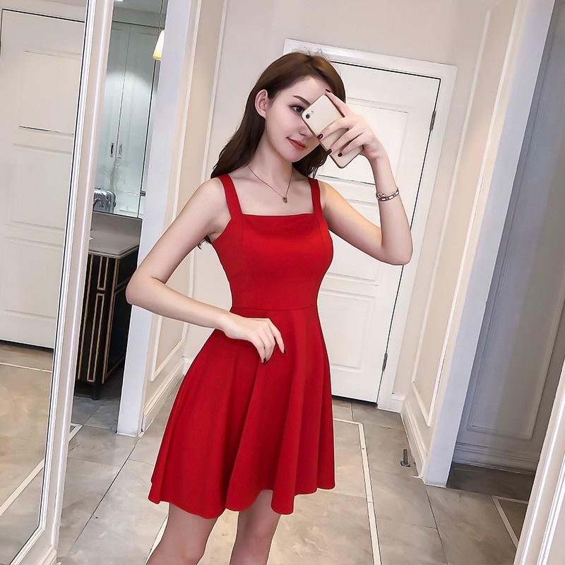 Váy 2 dây xoè siết eo form cực chuẩn, chất vải cotton dày dặn