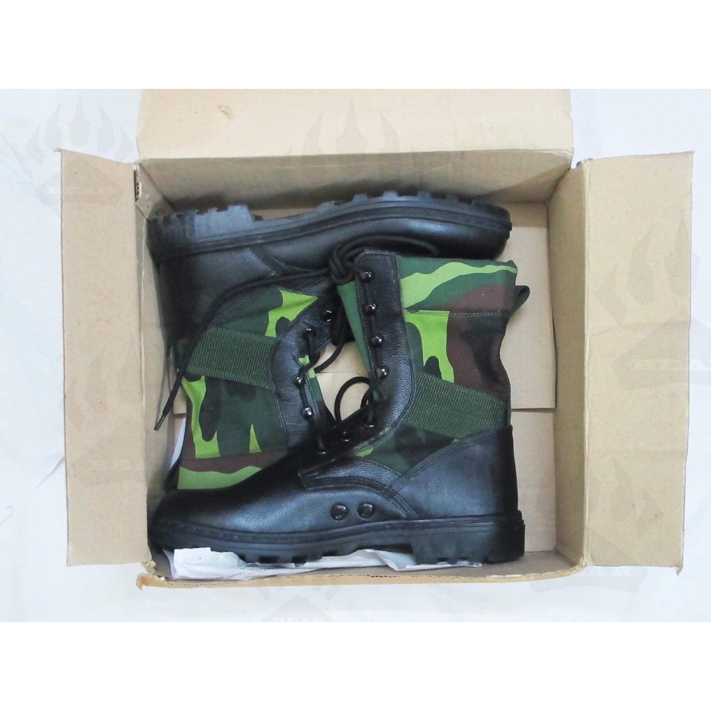 Giày Ghệt cao cổ vải bạt, giày đi phượt màu rằn ri | BigBuy360 - bigbuy360.vn