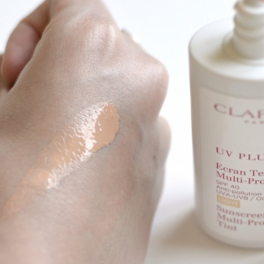 [50 ML] Kem chống nắng Clarins UV 50 Translucent &amp; Light dành cho mọi loại da - Clarin sunscreen 50ml